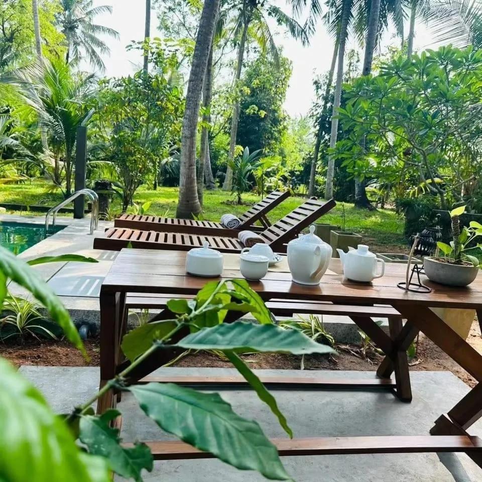 Elegant Hamlets Home Stay Chilaw Bagian luar foto