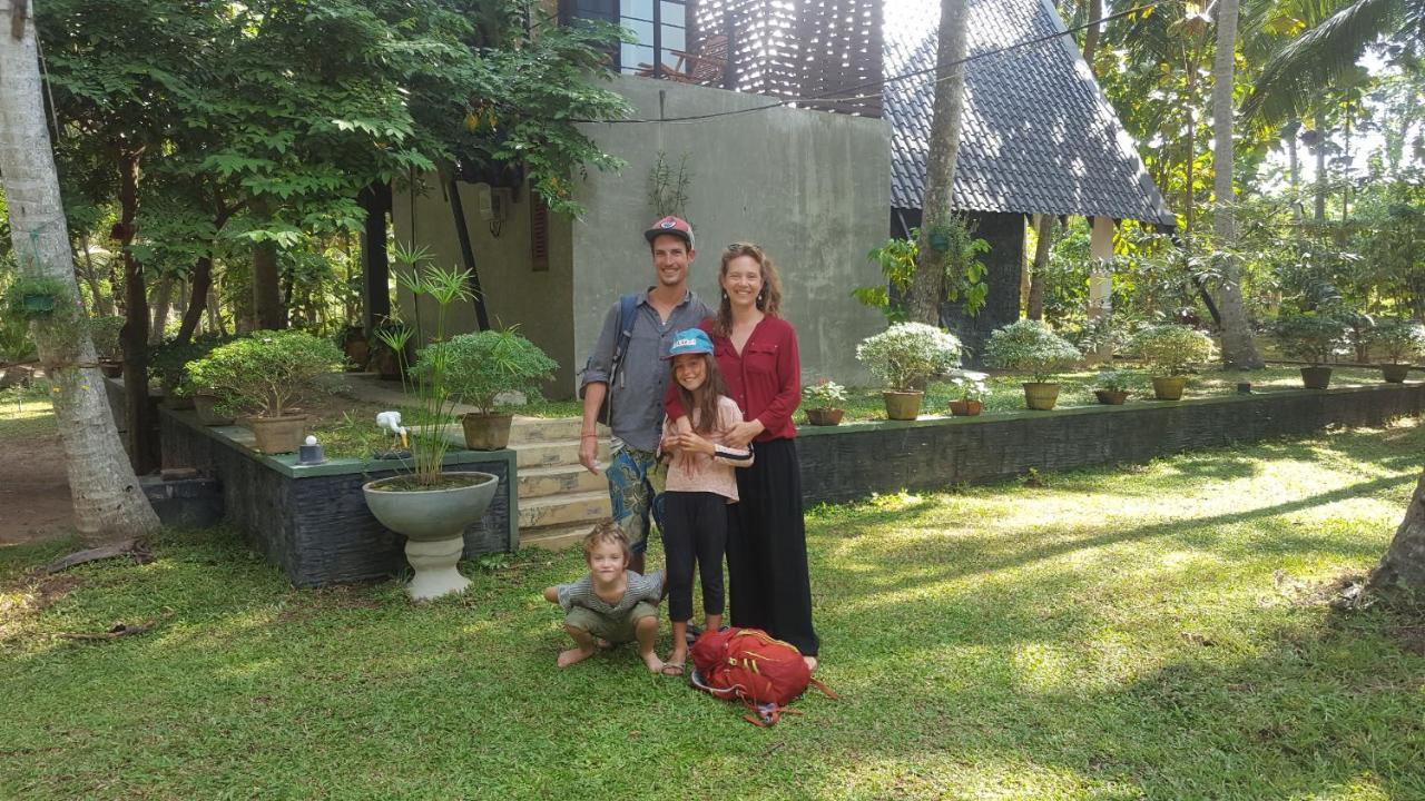 Elegant Hamlets Home Stay Chilaw Bagian luar foto